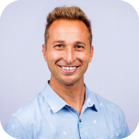 Cnect Headshots Rounded Squares Alex Defazio