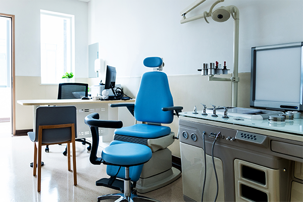 Blog Image Ada Exam Chair Requirements 600 X 400
