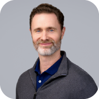 Cnect Headshots Rounded Squares Dan Takken