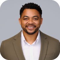 Cnect Headshots Rounded Squares Rasaun Robinson